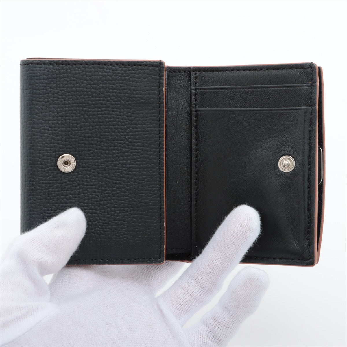 Loewe Trifort Leather Wallet Nbey