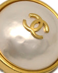 Chanel Gold Button Artificial Pearl Earrings Clip-On 95A