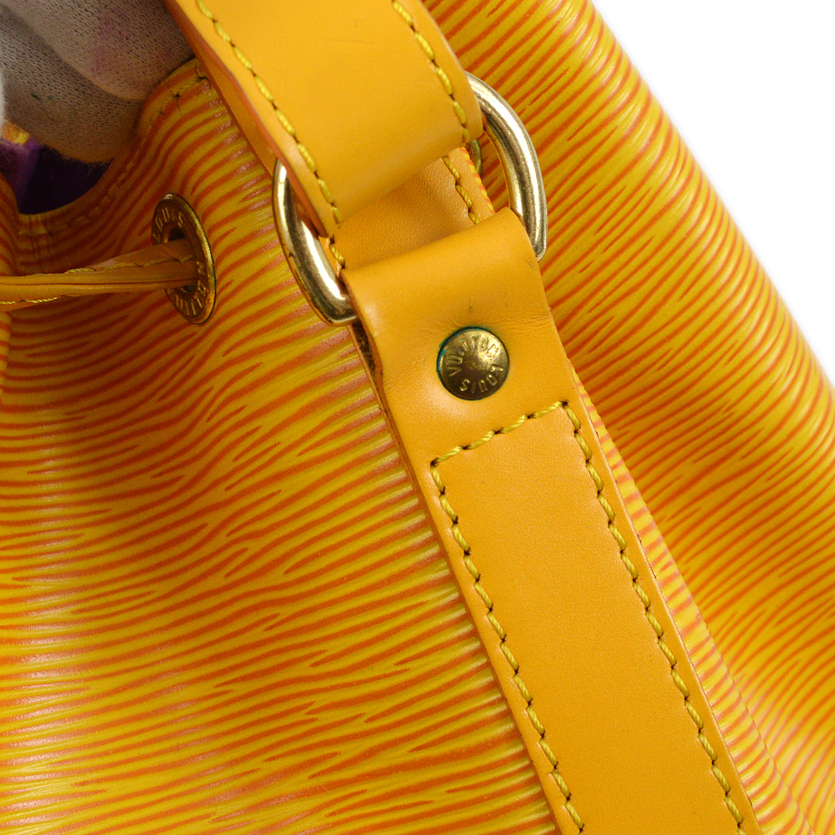 Louis Vuitton 1995 Yellow Epi Noe Bucket Drawstring Bag M44009