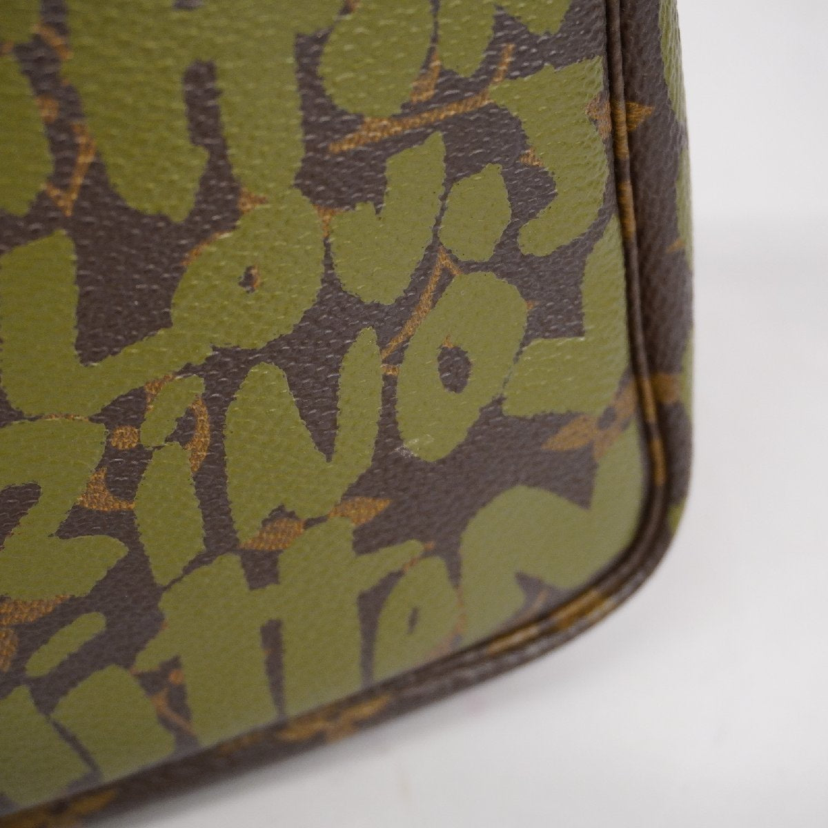 Louis Vuitton Pochette Accessoires Handbag Stephen Sprouse Graffiti M92191