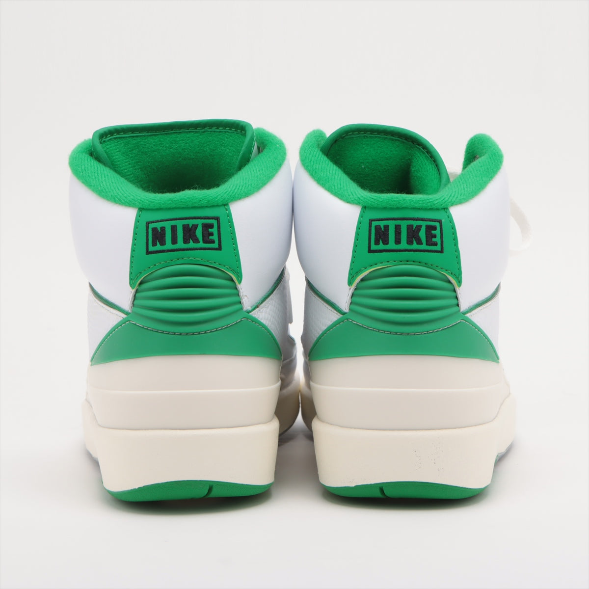 【特売激安】nike airjordan2 レトロlucky green 靴
