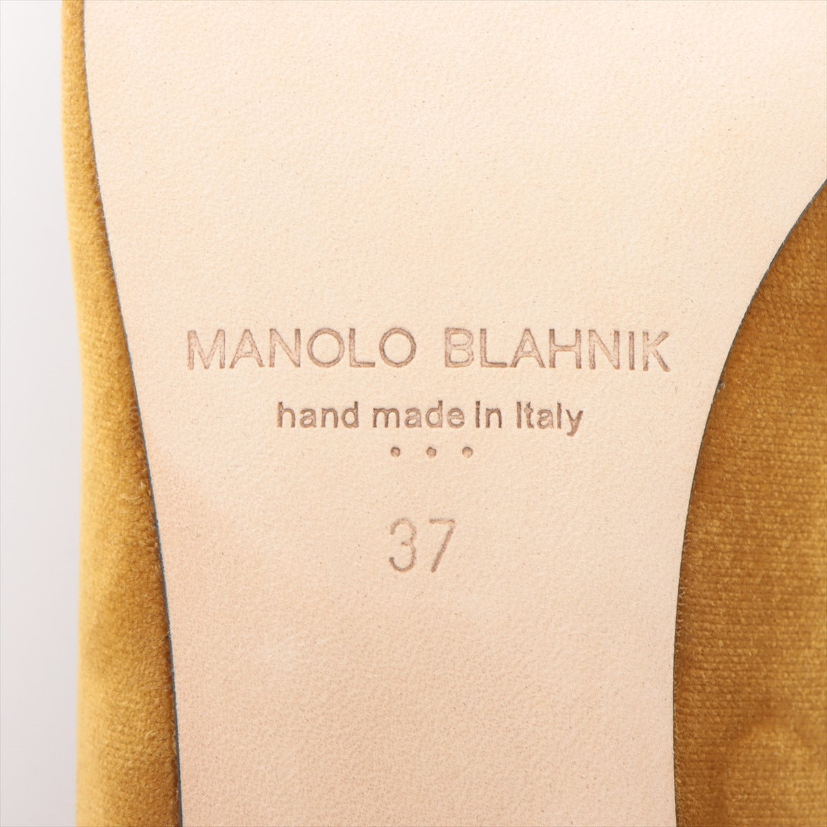 Manolobranic Belloa Pamps 37  Yellow Pilaros