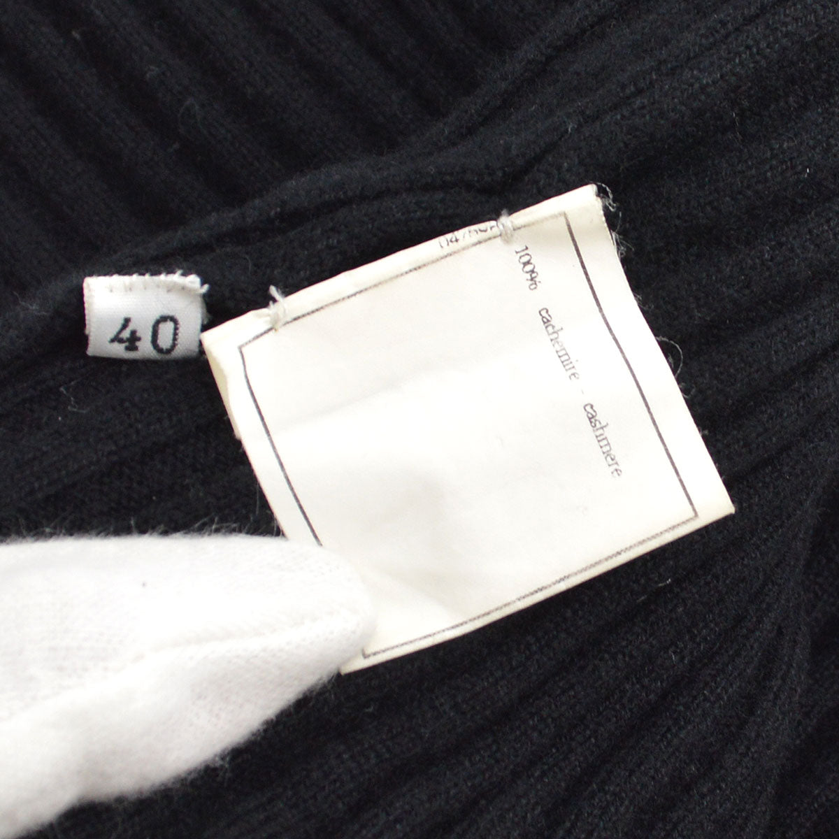 Chanel 1996 logo-patch ribbed cashmere jumper 