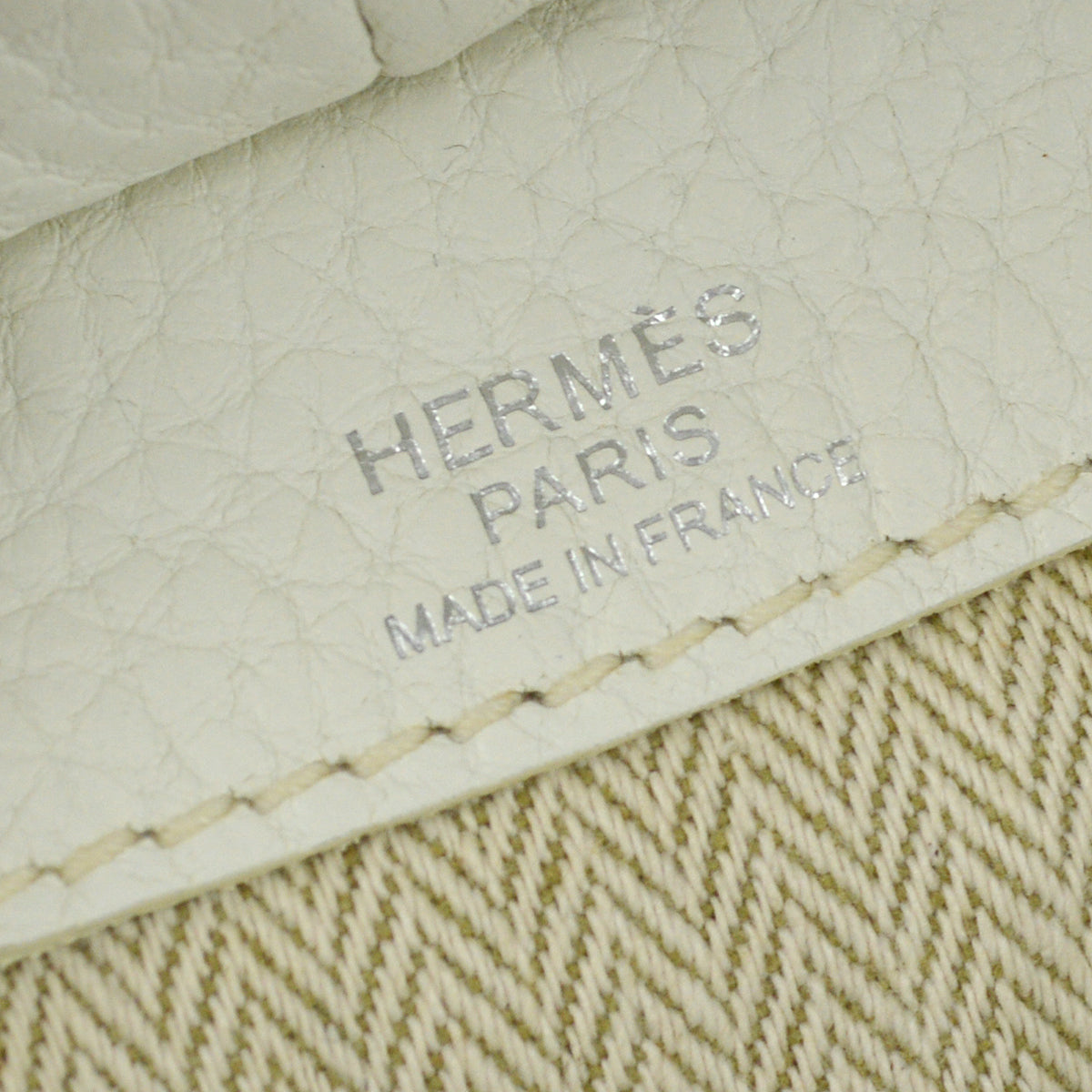 Hermes 2009 White Clemence Pursangle 31