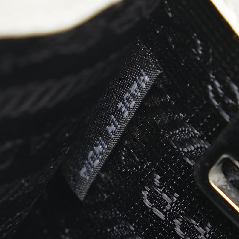 Prada Saffiano Slide Lock Chain Shoulder Bag 1BD034 White Leather  Prada