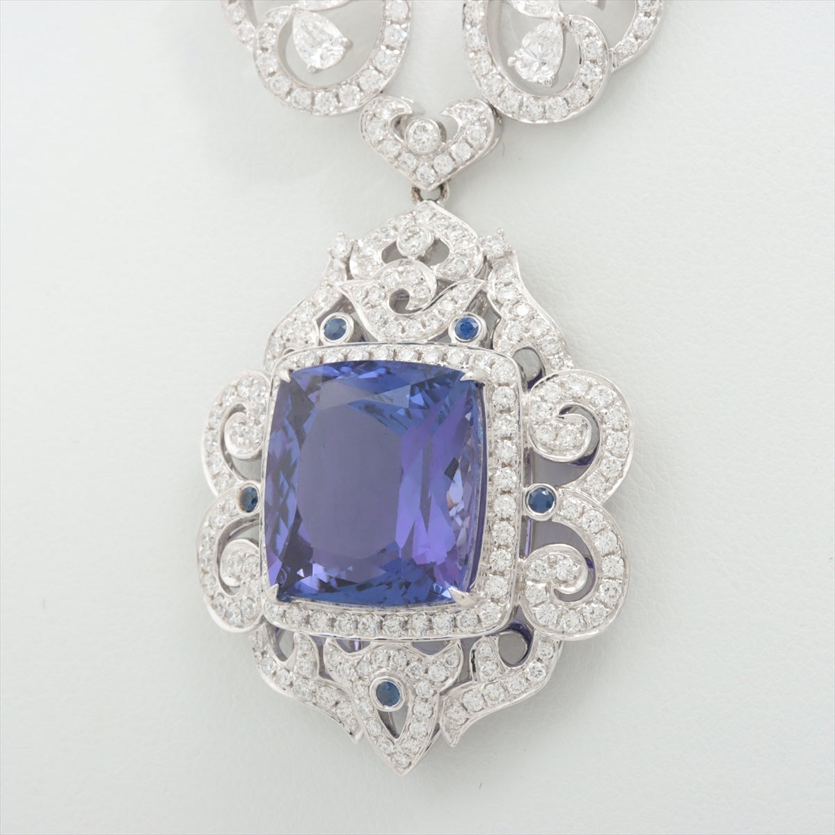 Tanzanite Sapphire Diamond Necklace 750 44.6g 16.39 s0.118 d5.699
