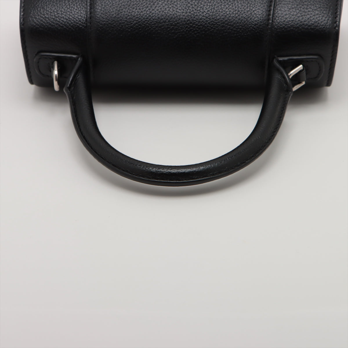 Valentino Glass Leather 2WAY Handbag Black 593546