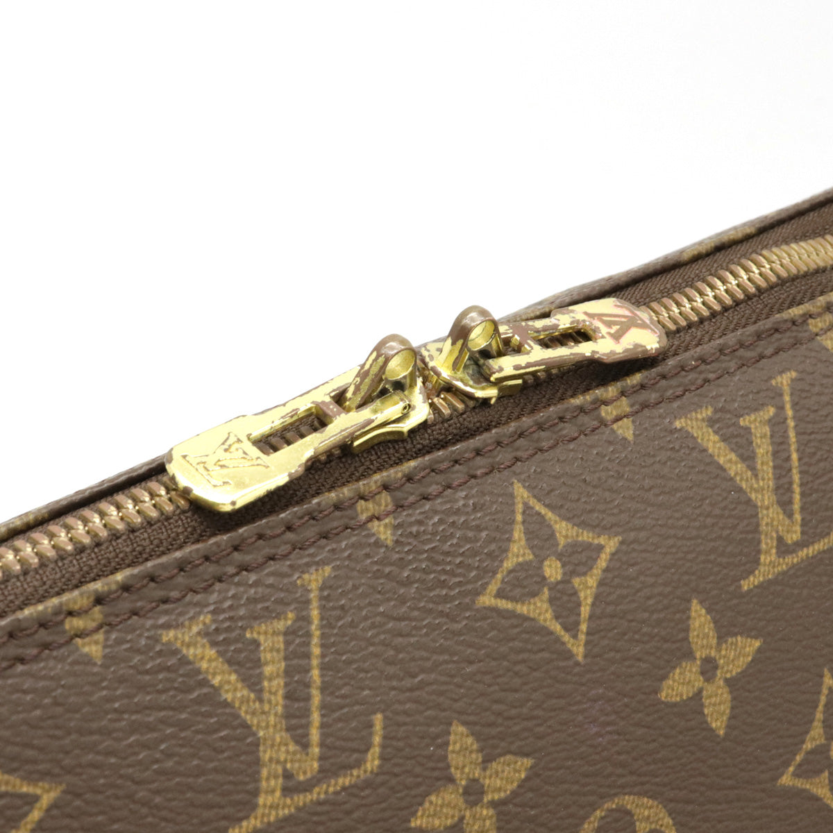 Louis Vuitton Monogram Amfar Crossbody Bag M47275