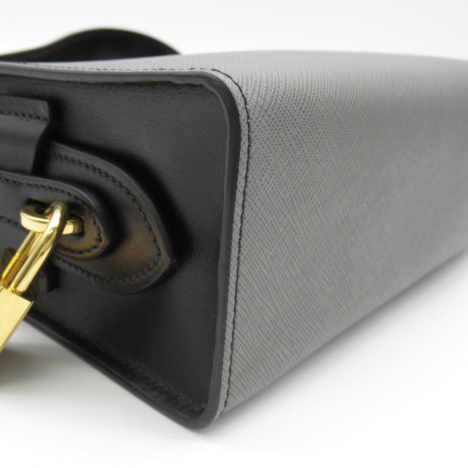 Prada Shoulder Bag Shoulder Bag Sapphire Leather  Grey / Black 1BH043