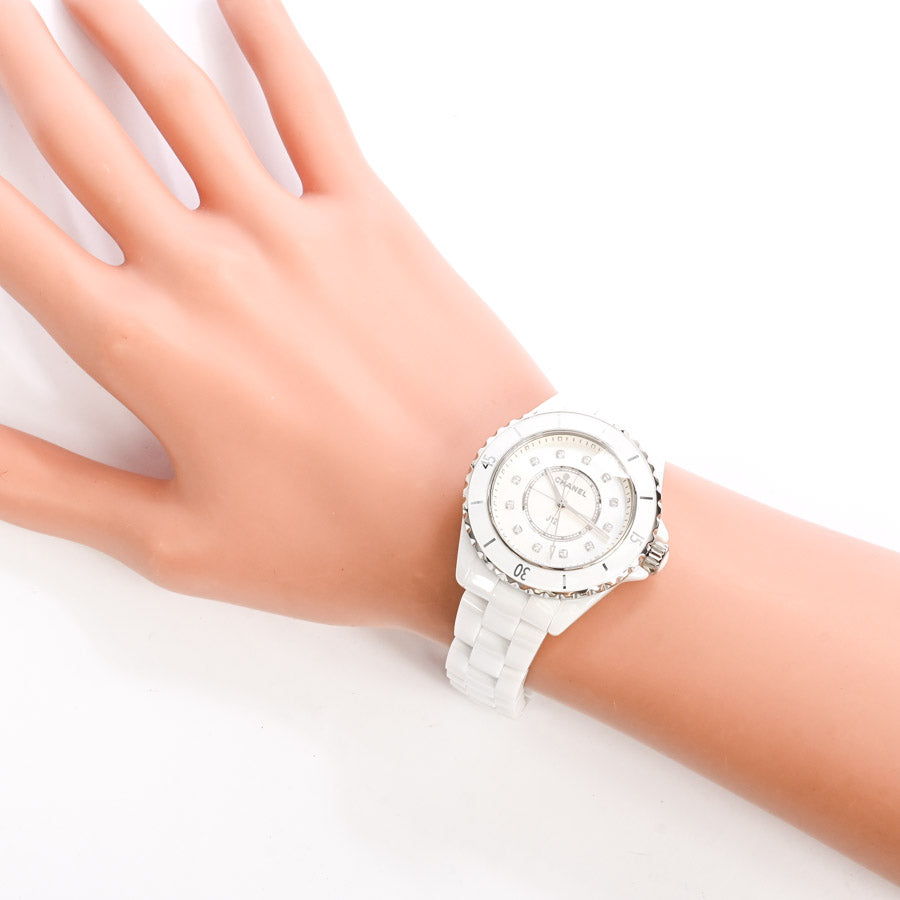 Chanel J12 33mm Watch H5704 White S