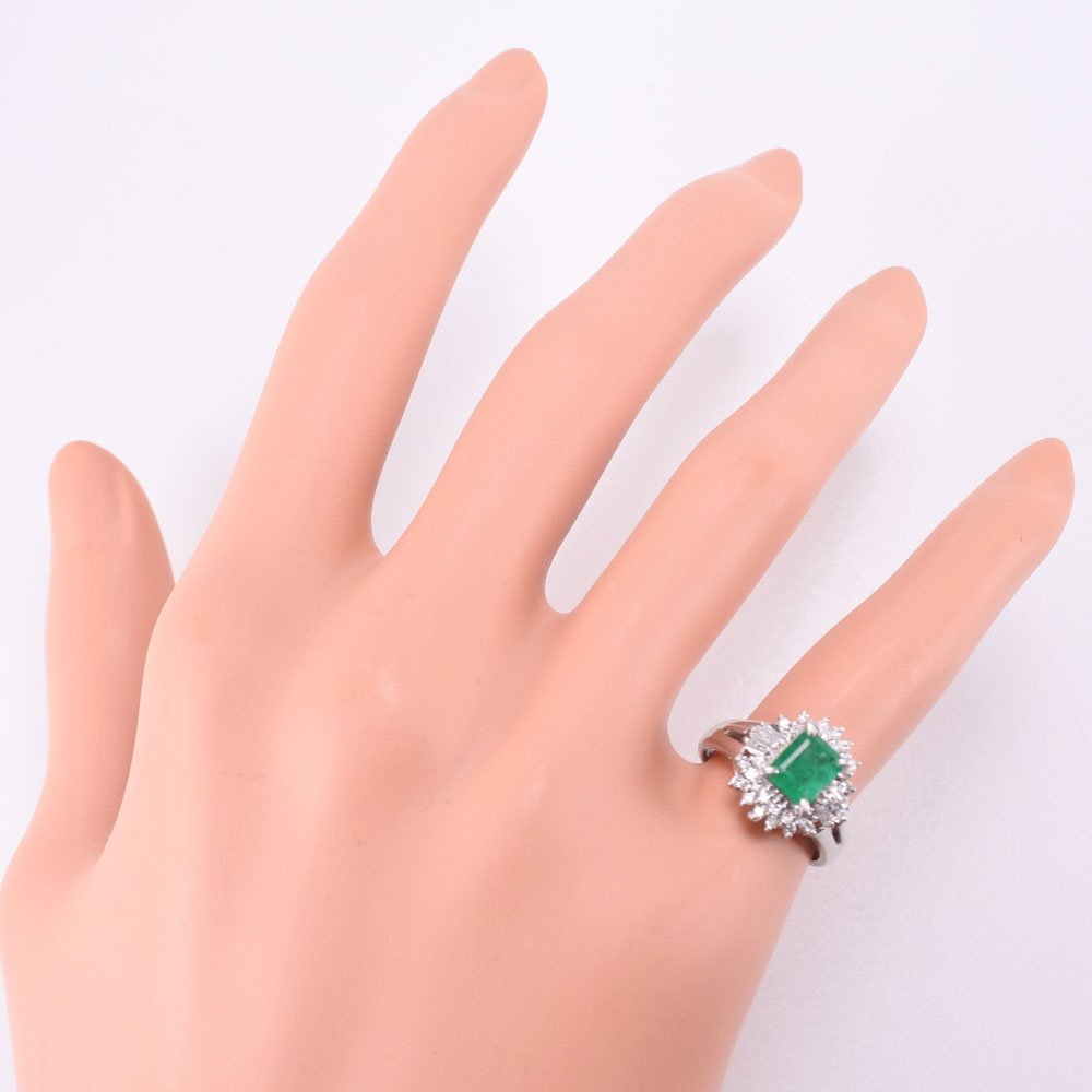 7th Ring Ring Pt900 Platinum Emerald× Diamond E0.865 D0.33  6g  A Ranked Pt900