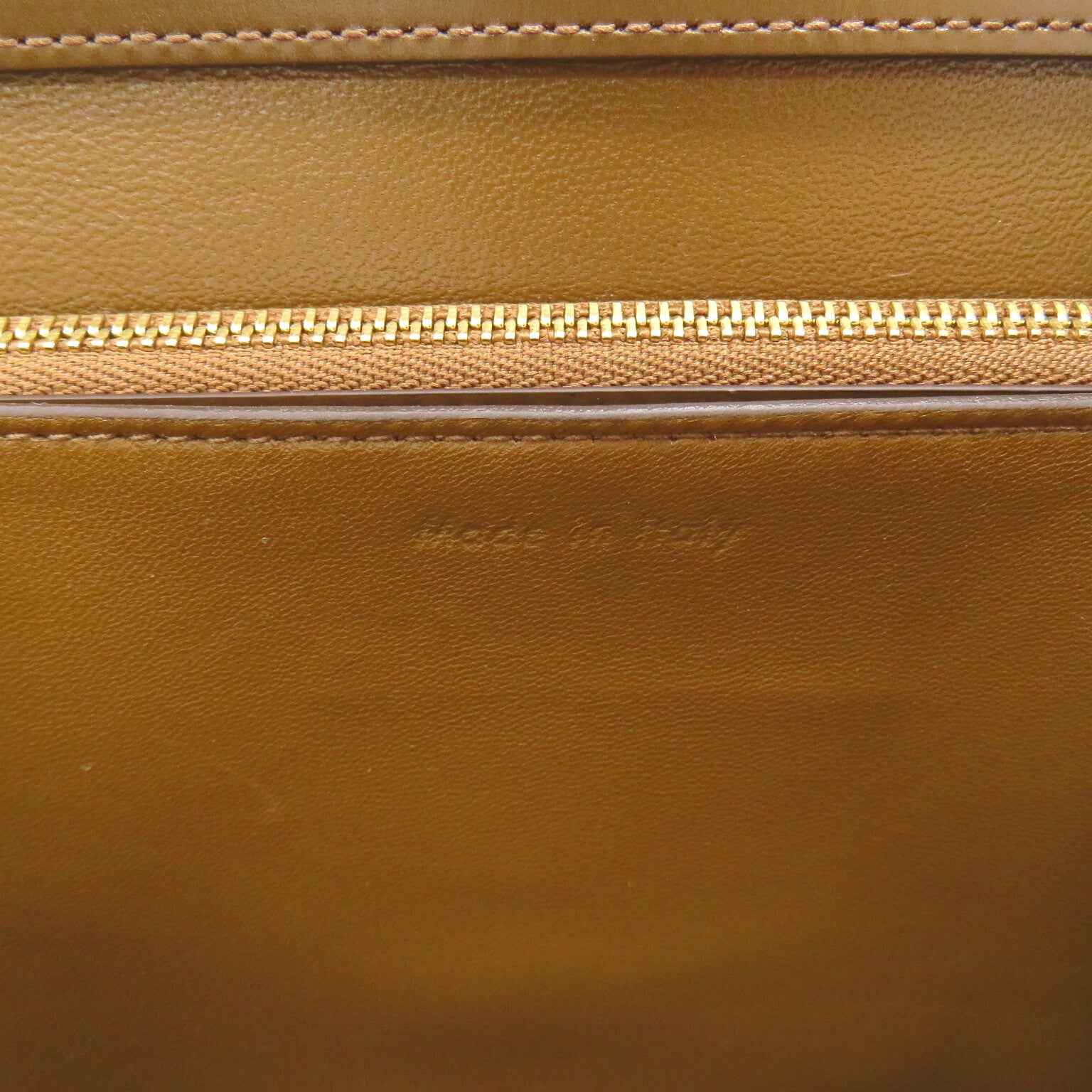 Celine Classic Box Medium Flap Bag S Bag  Women&#39;s Brown 164173DLS.04FG