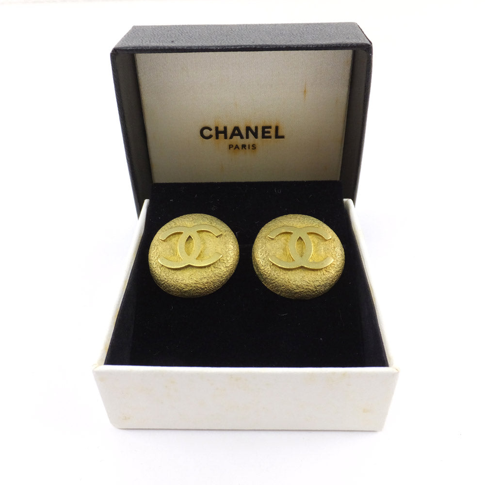 Chanel Earring Clipper Form 1 for Coco G Color Accessoires Fashion  Women Smaller Earrings