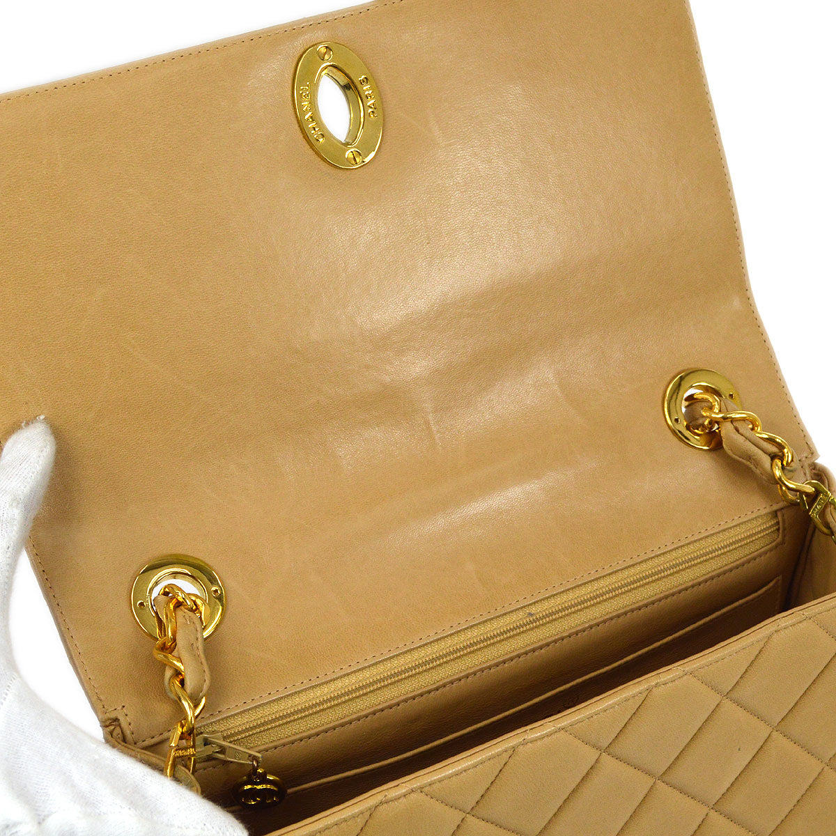 Chanel 1994-1996 Beige Lambskin Straight Flap Medium