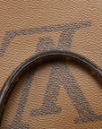 Louis Vuitton Giant Reverse On The Go MM handtas schoudertas M45321