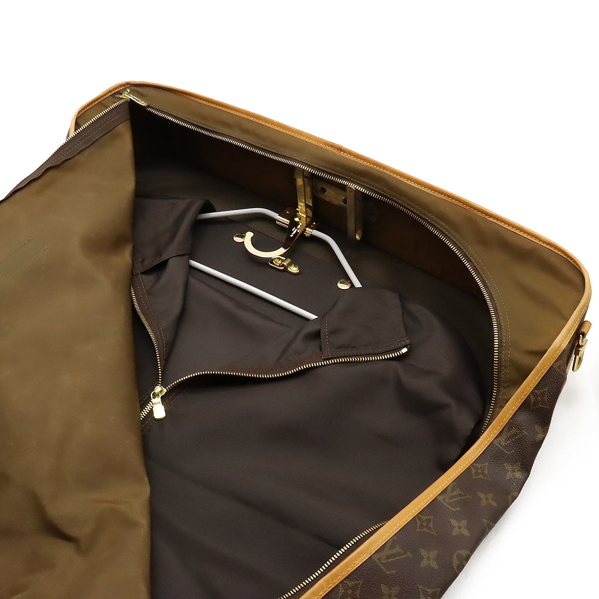 Louis Vuitton Portable Cinq Cintre Garment Case M23412