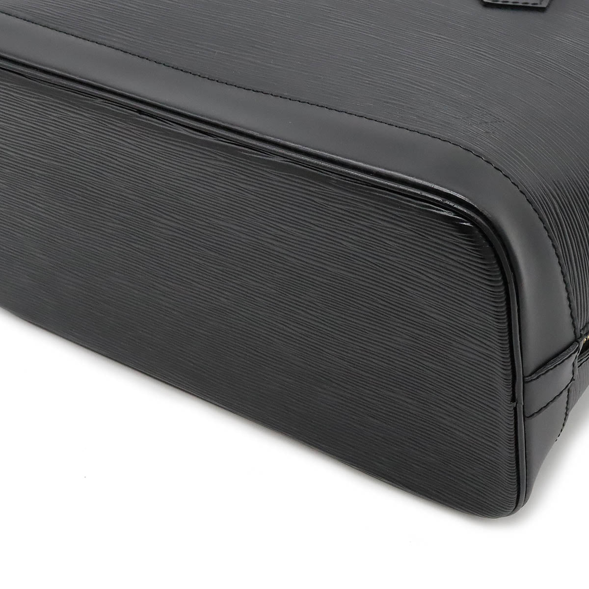 Louis-Vuitton-Epi-Alma-Hand-Bag-Noir-Black-M52142