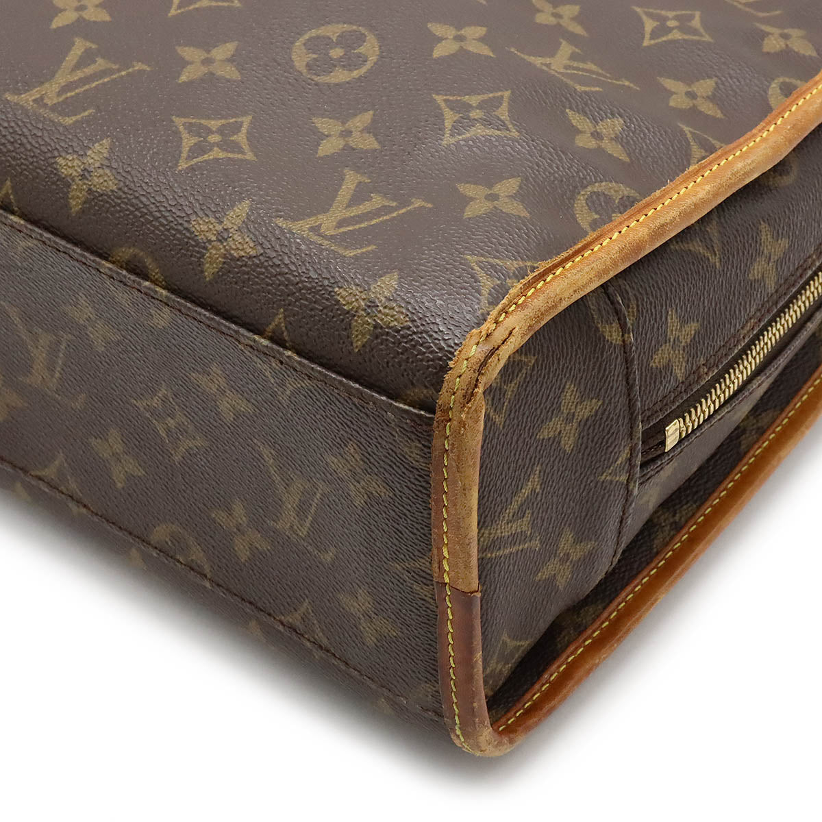 Louis Vuitton Monogram Rivoli Document Bag M53380 – Timeless Vintage Company