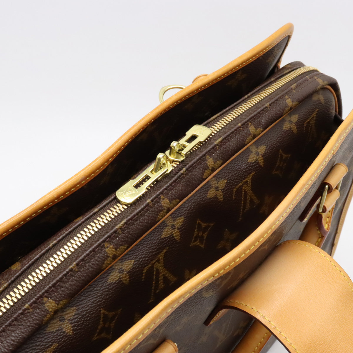 Louis Vuitton Vintage Monogram Rivoli - Brown Luggage and Travel