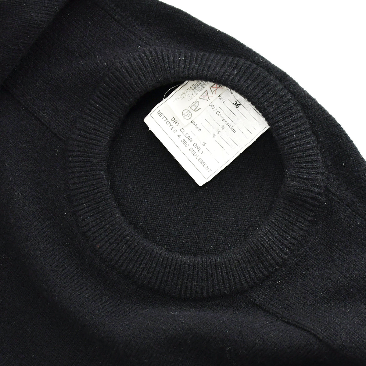 Chanel Fall 1994 CC logo cashmere jumper 