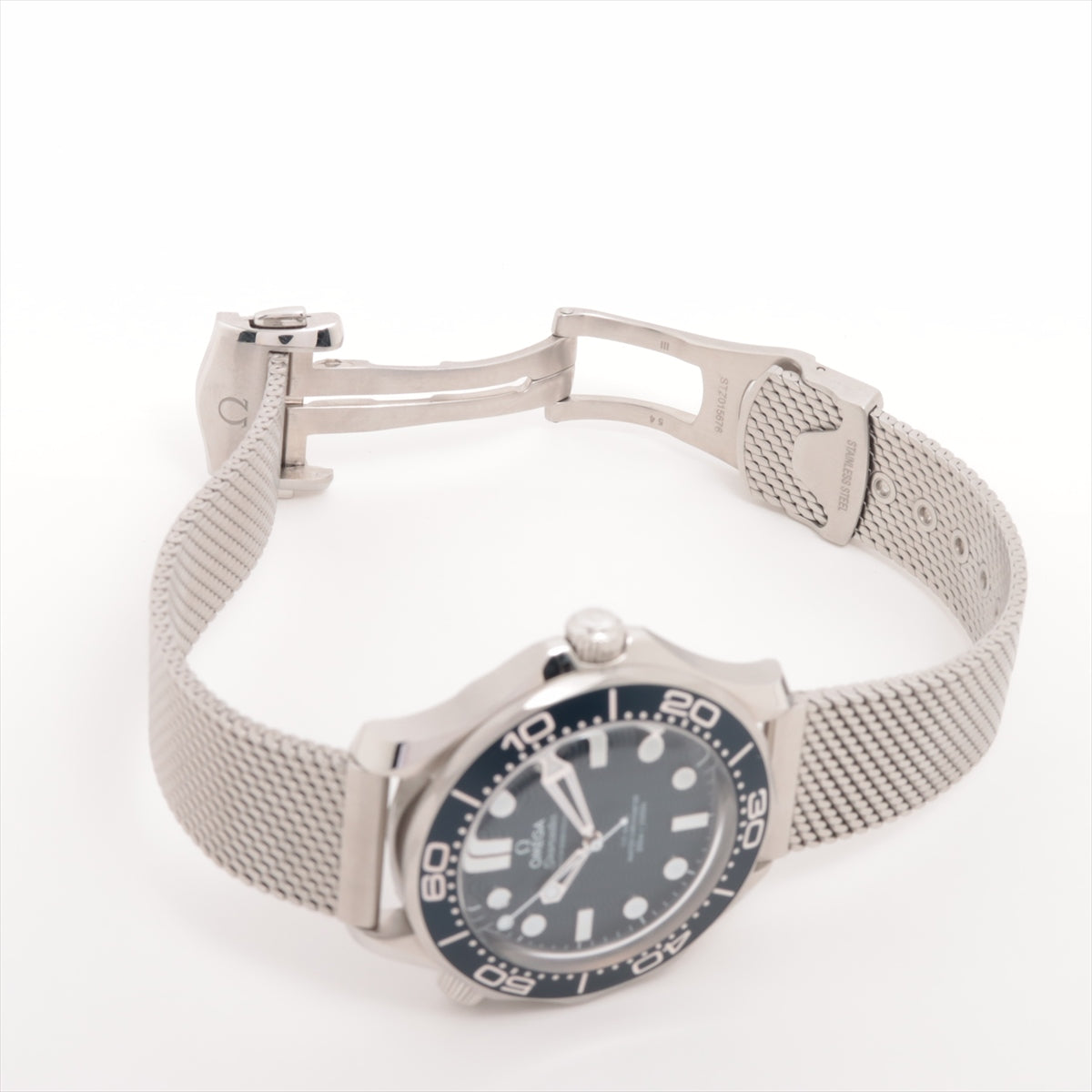 Omega al Diver 300M 007 James Bond 60th Anniversary Model 210.30.42.20.03.002 SS AT Blue Screw Backpacked