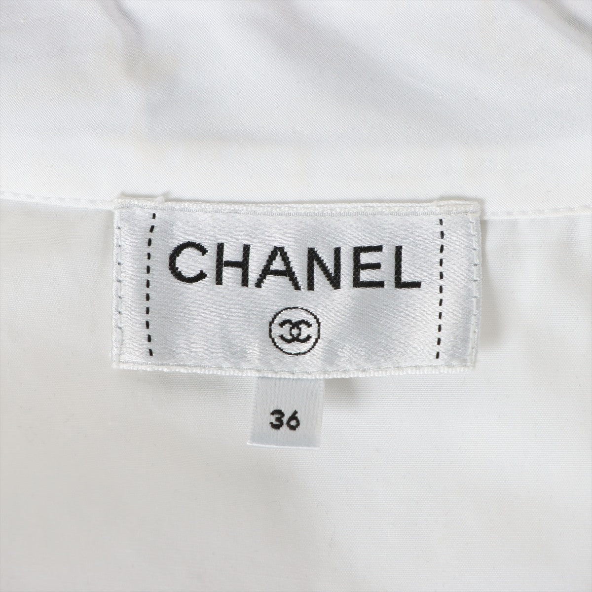 Chanel Coconut Button Cotton X Silk  36  Black X White P73408