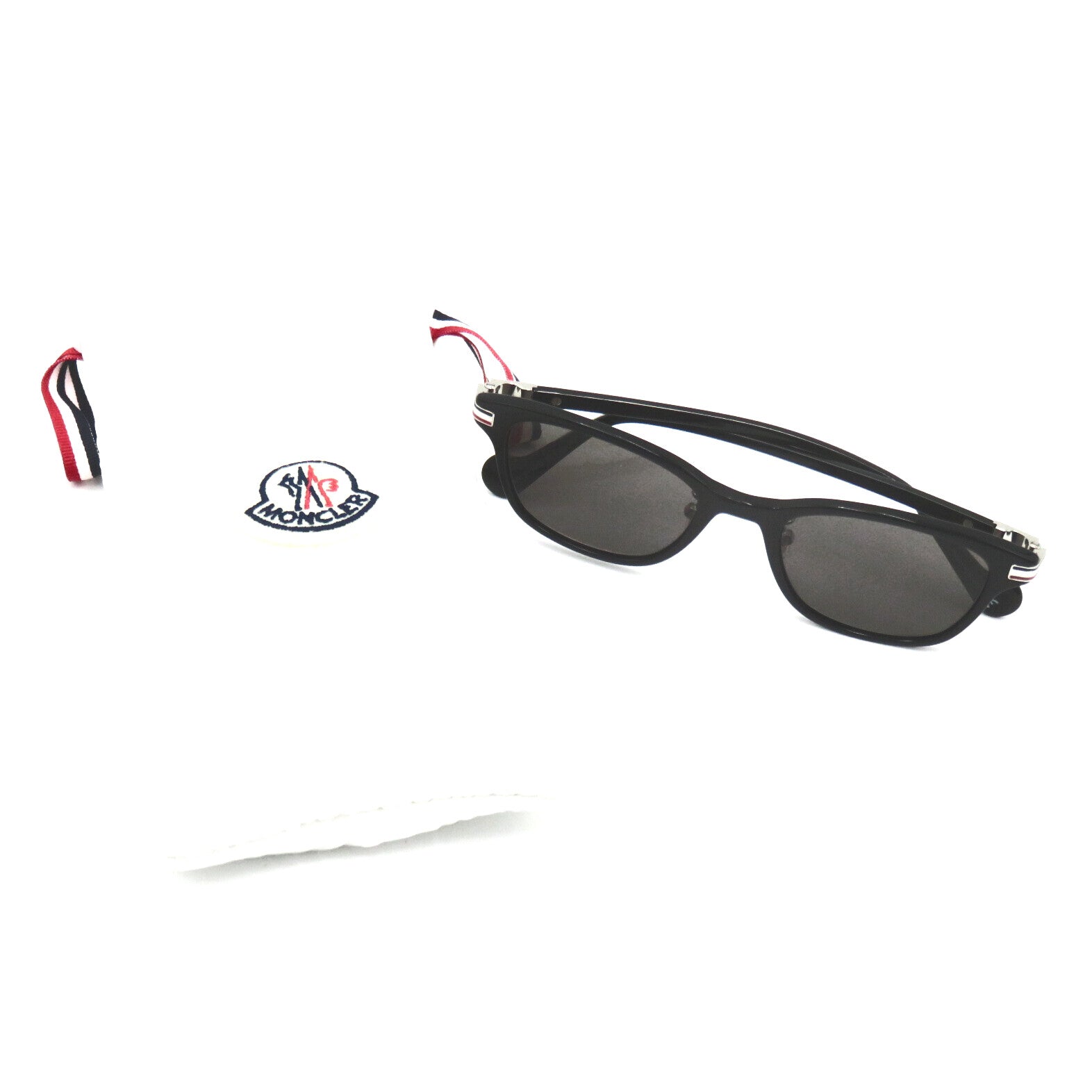 Moncler Moncler Sun Glasses    Black Grace Mark Lens 5116D 001(49)