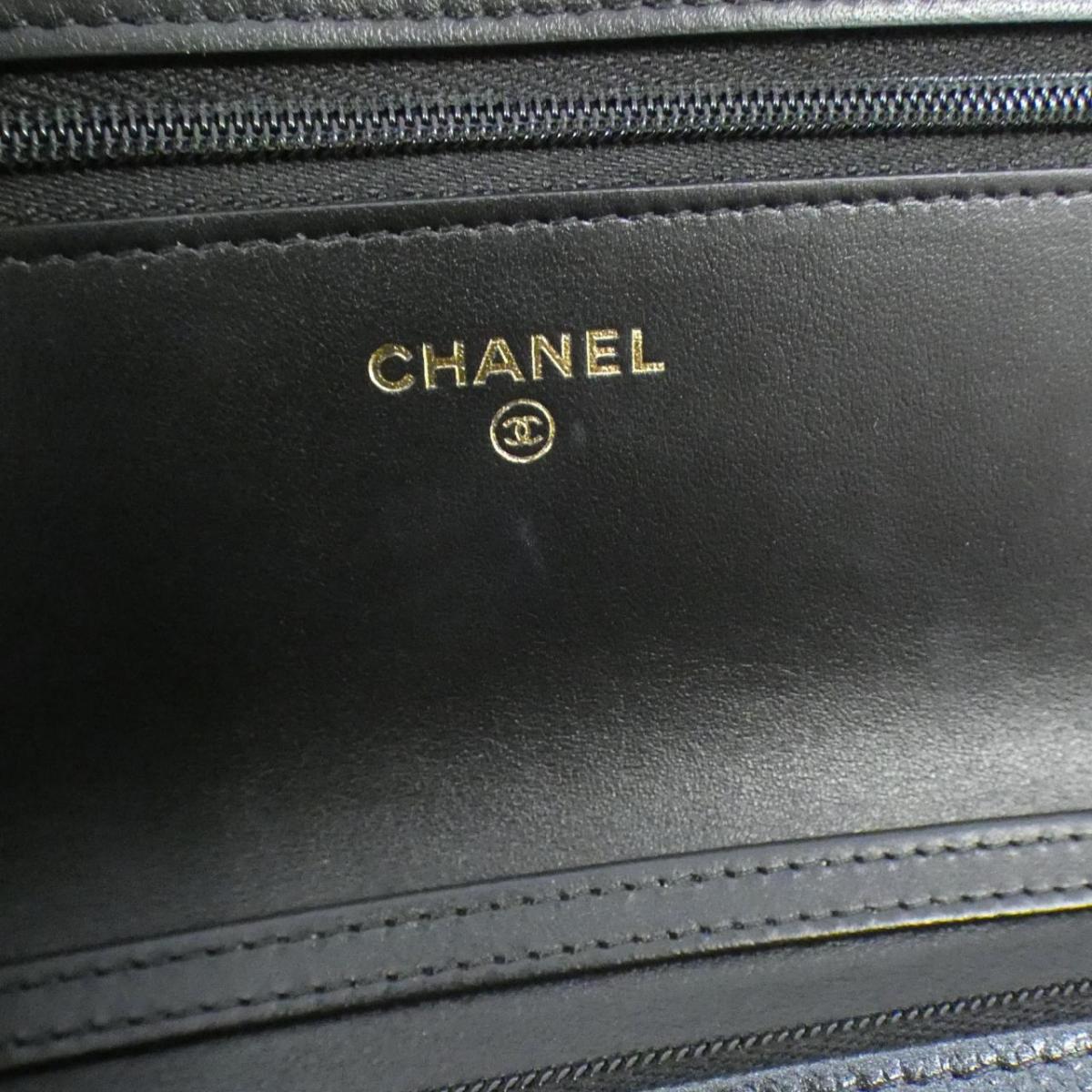 Chanel AP3479 Chain Wallet