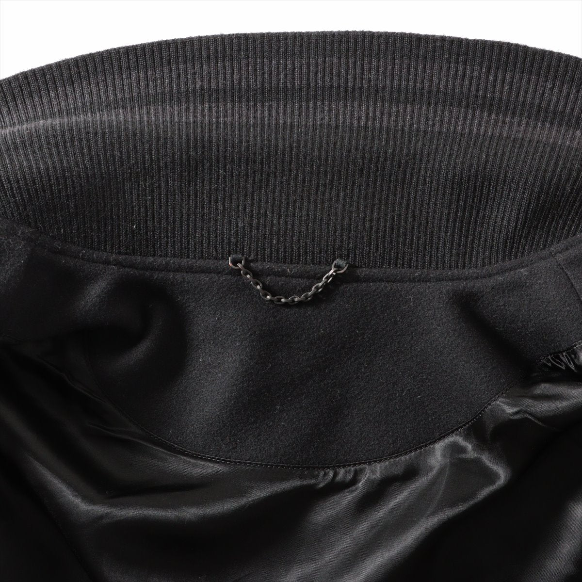 Louis Vuitton 22AW Wool x Leather St 46  Black x Grey RM222V Monogram Emboslezer and Wool Bronzone