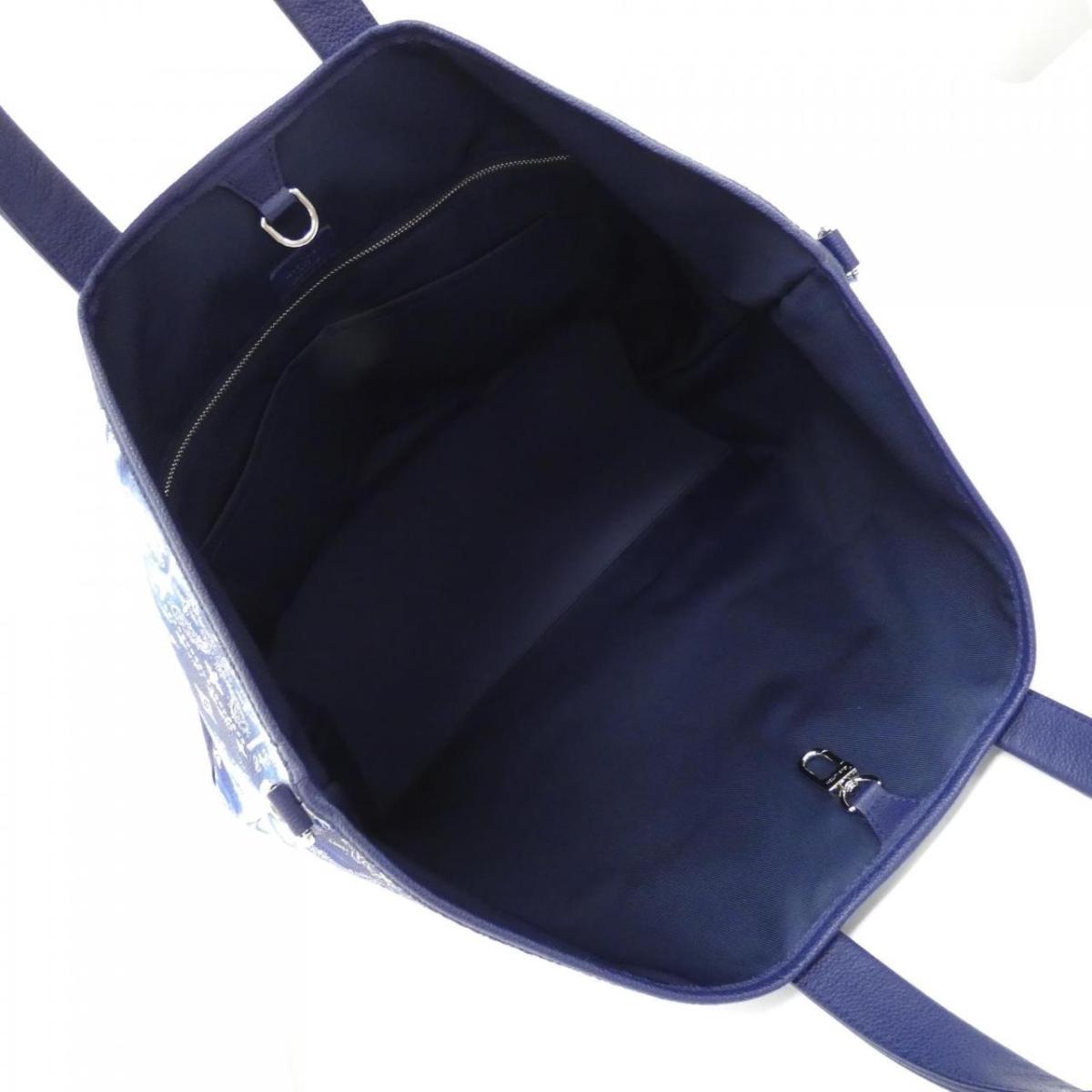 Louis Vuitton Monogram Bandana Trolley M20553 Bag