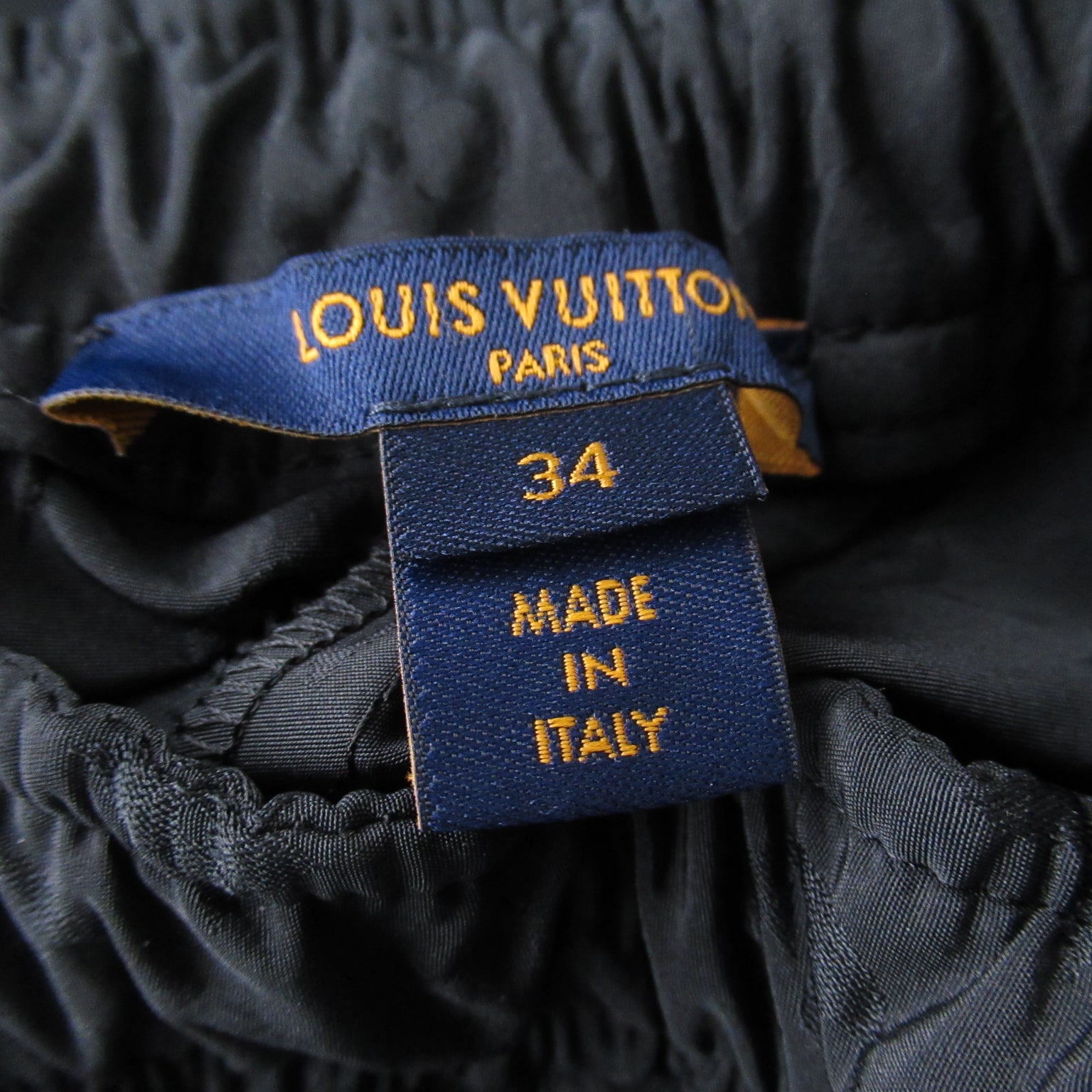 Louis Vuitton Pants (2022SS) Pants  Bottoms Polyester Silk  Black CA36929