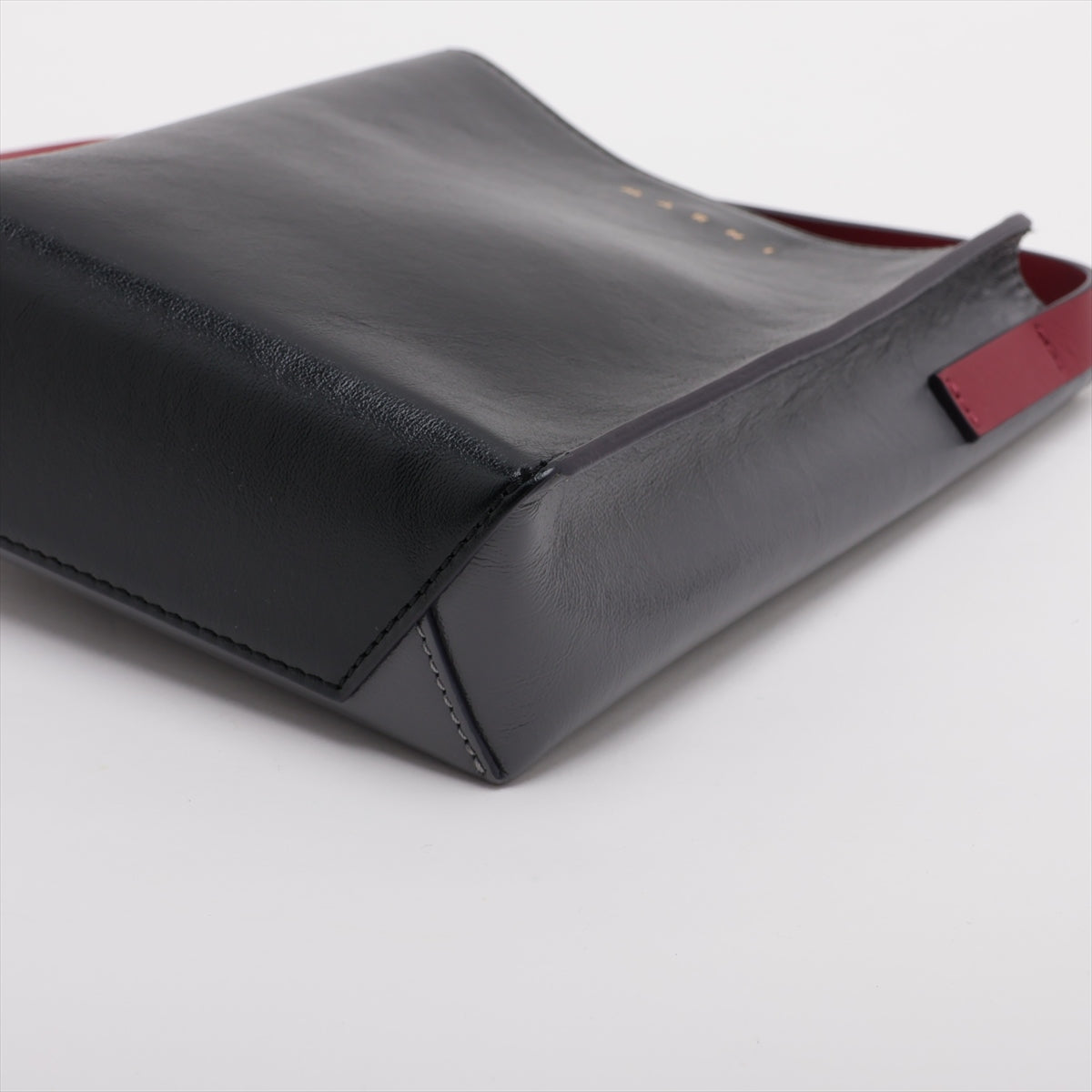 Marni Leather Shoulder Bag Bordeaux  Black