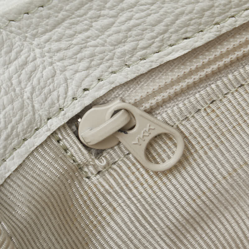 Givenchy 4G Logo Shoulder Bag White Leather  Givenchy