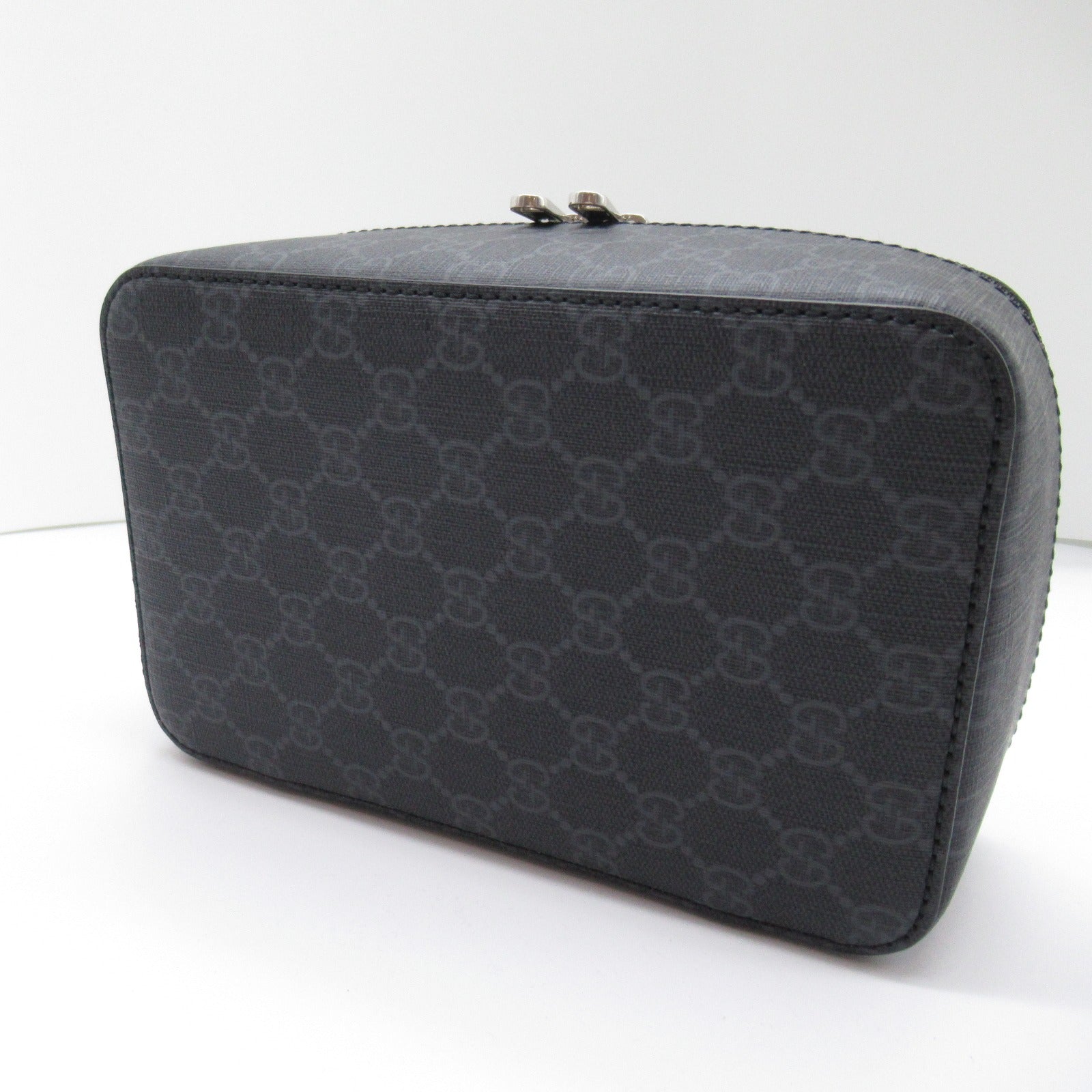 Gucci Mini Pacg Cube Pouch Bag GG Supreme  Black 726657