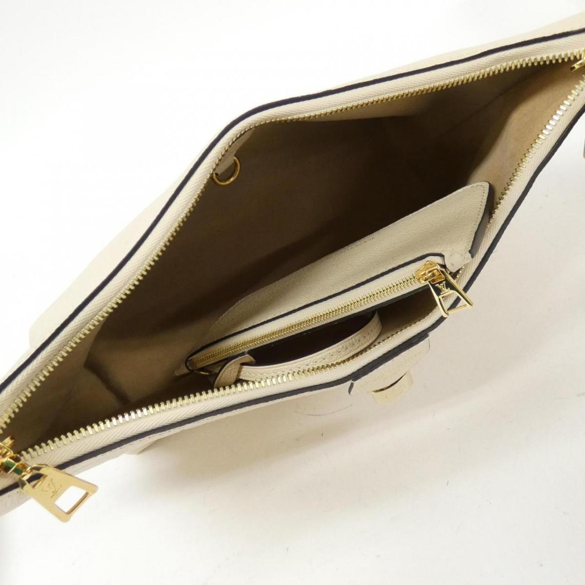 Louis Vuitton M46609 Monogram Amplant Sack Spole Shelter Bag