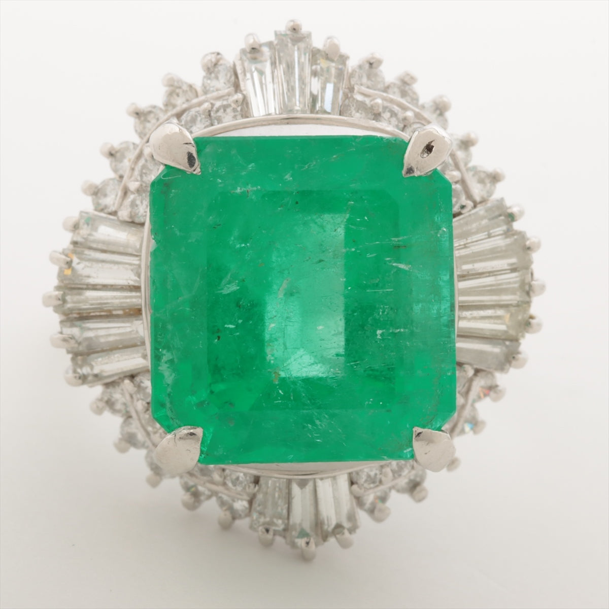 Emerald Diamond Ring Pt900 13.0g 8.97 1.46 N