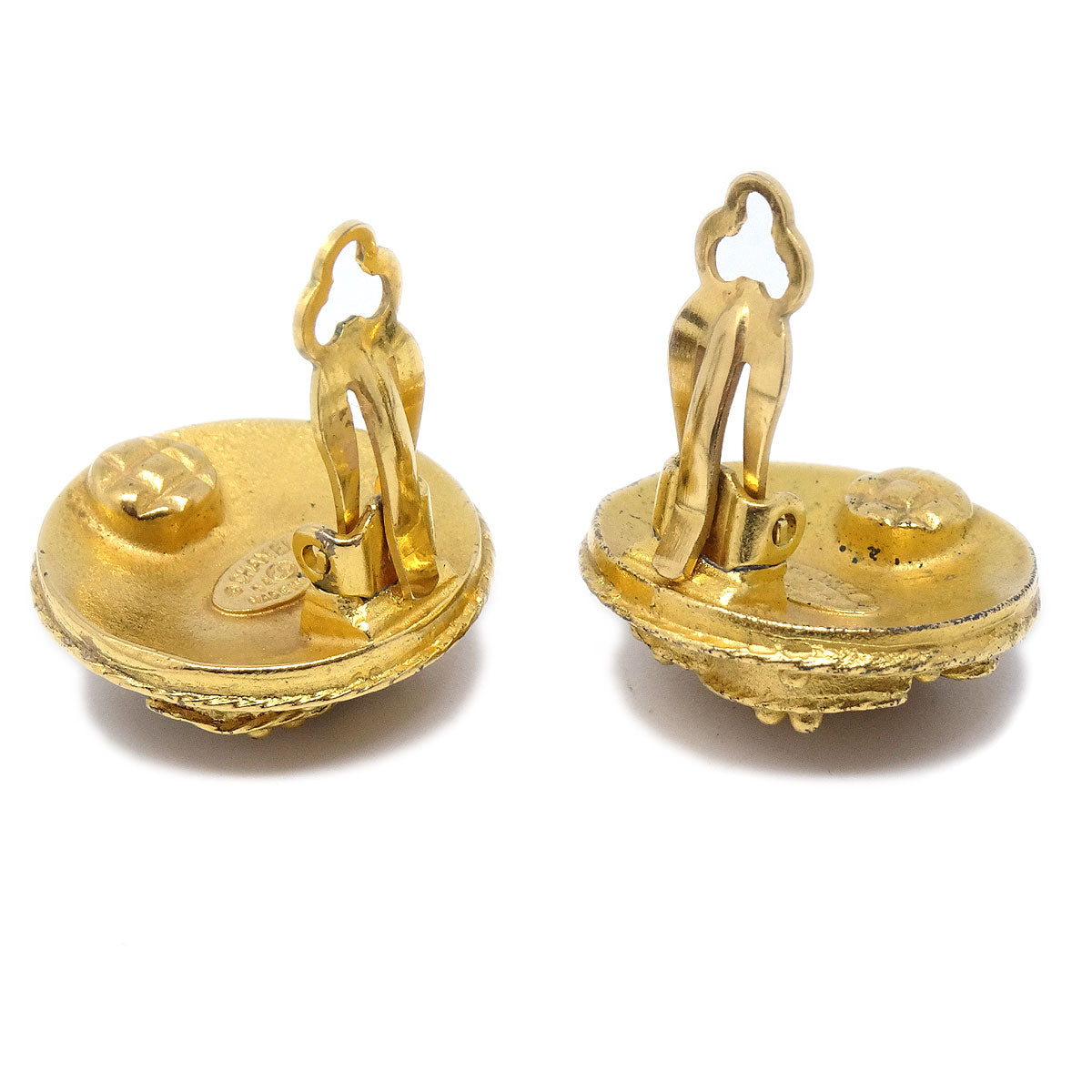 Chanel 1994 Gold &#39;CC&#39; Filigree Earrings Small