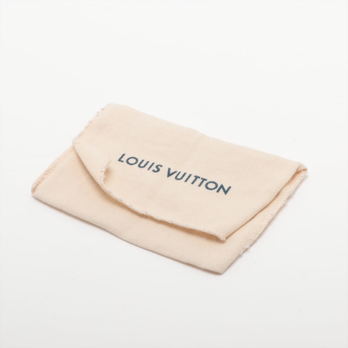 Louis Vuitton Monogram Portcourt Double M62170 Black Passport  Reaction