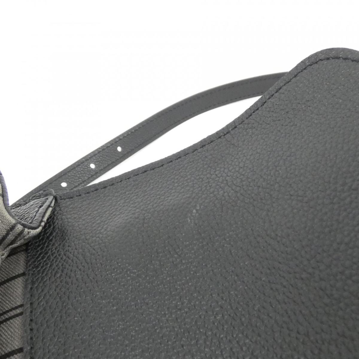 Louis Vuitton Monogramm Amplant Poschet Metis MM M41487 Bag