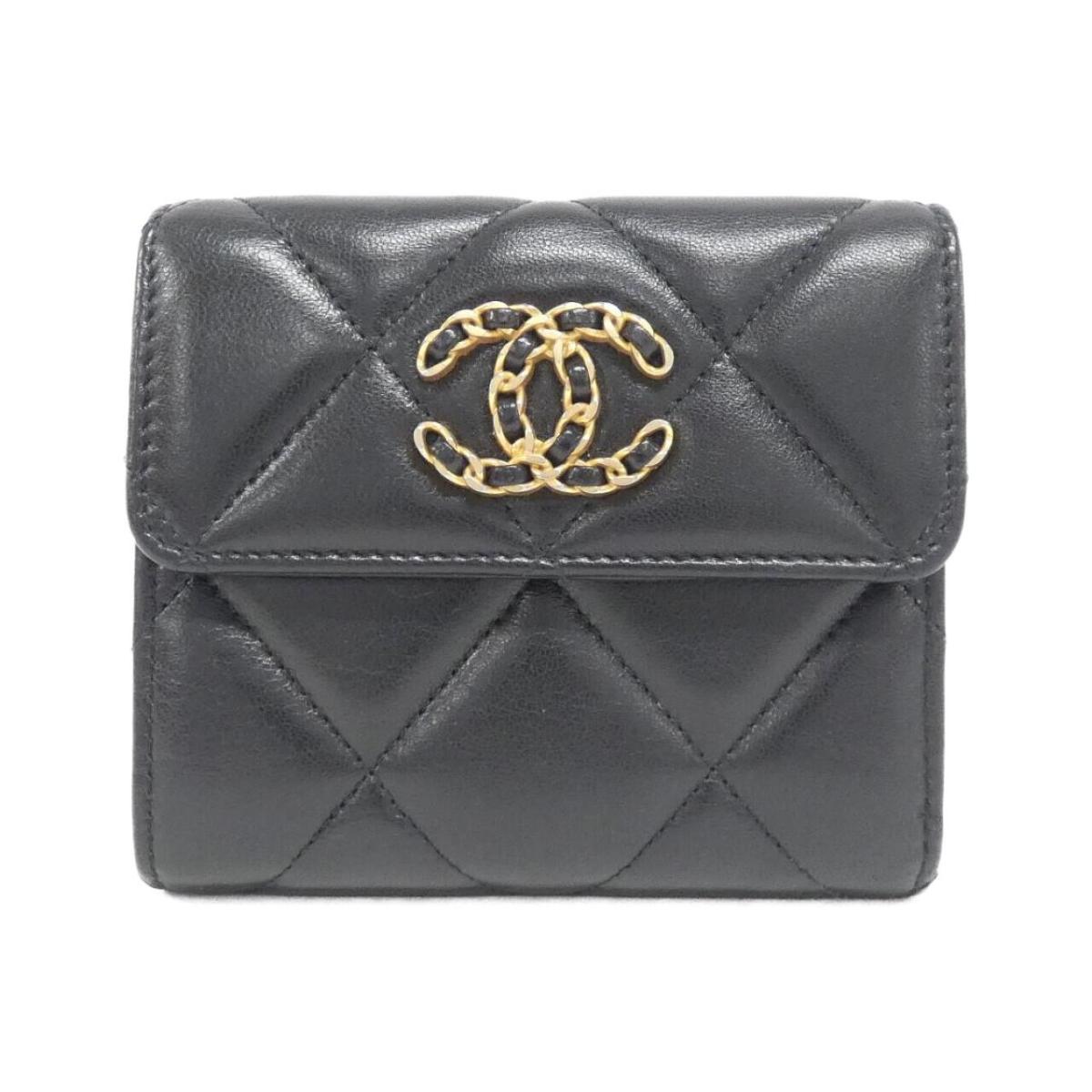Chanel 19 Line AP2809 Wallet