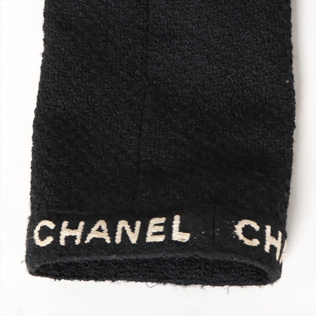 Chanel Coconut Button 95A Wool  Nylon Jacket 38  Black P05747V04386 Twid Logo Stitching