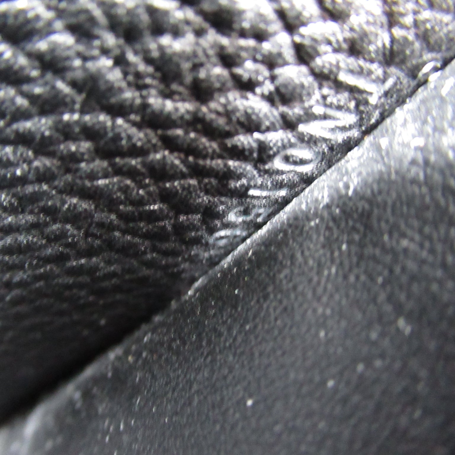 Louis Vuitton Louis Vuitton Portefolio Iris Round Long Wallet Leather Machina  Black M60143