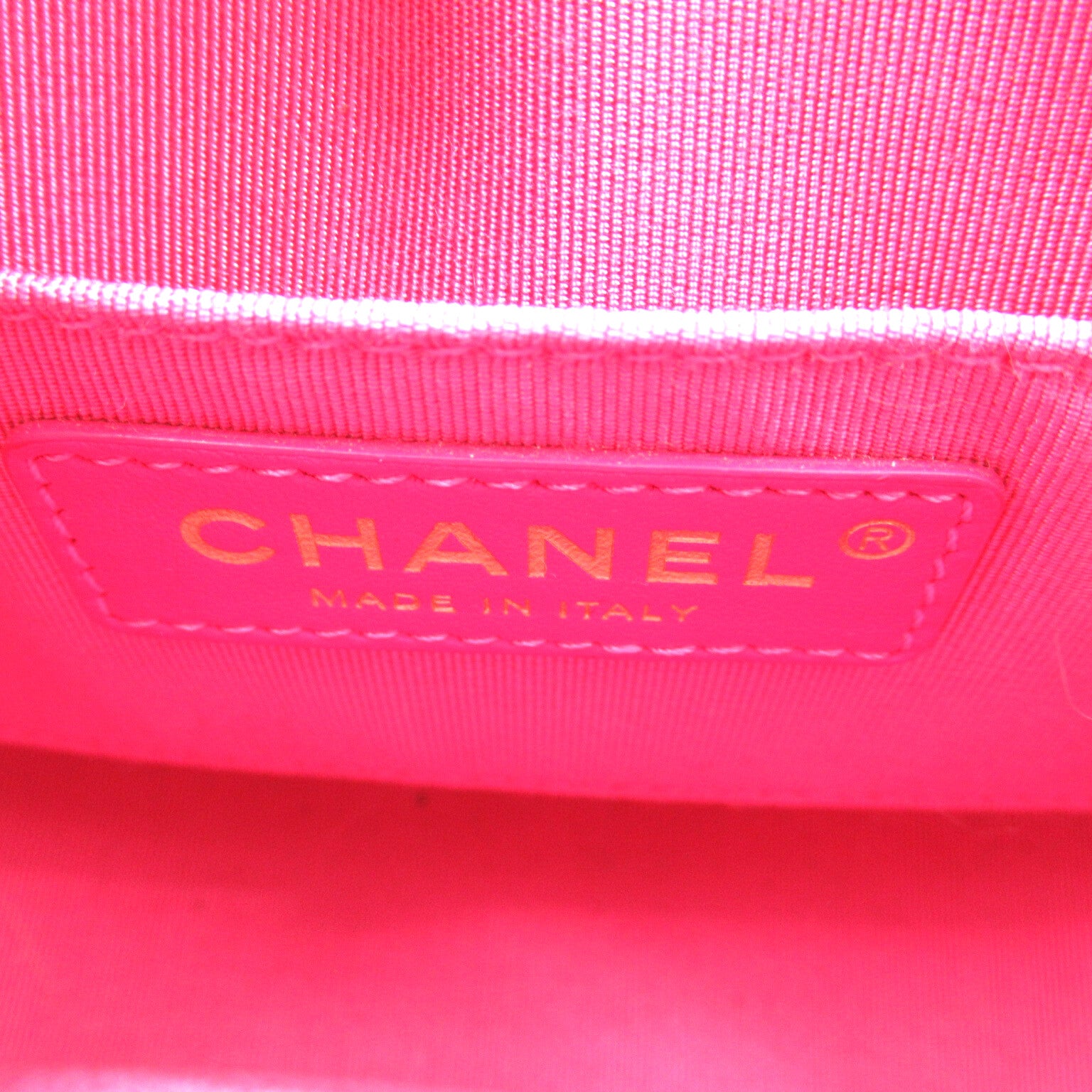 Chanel Chanel Chain Shoulder Bag Tide  White/Black