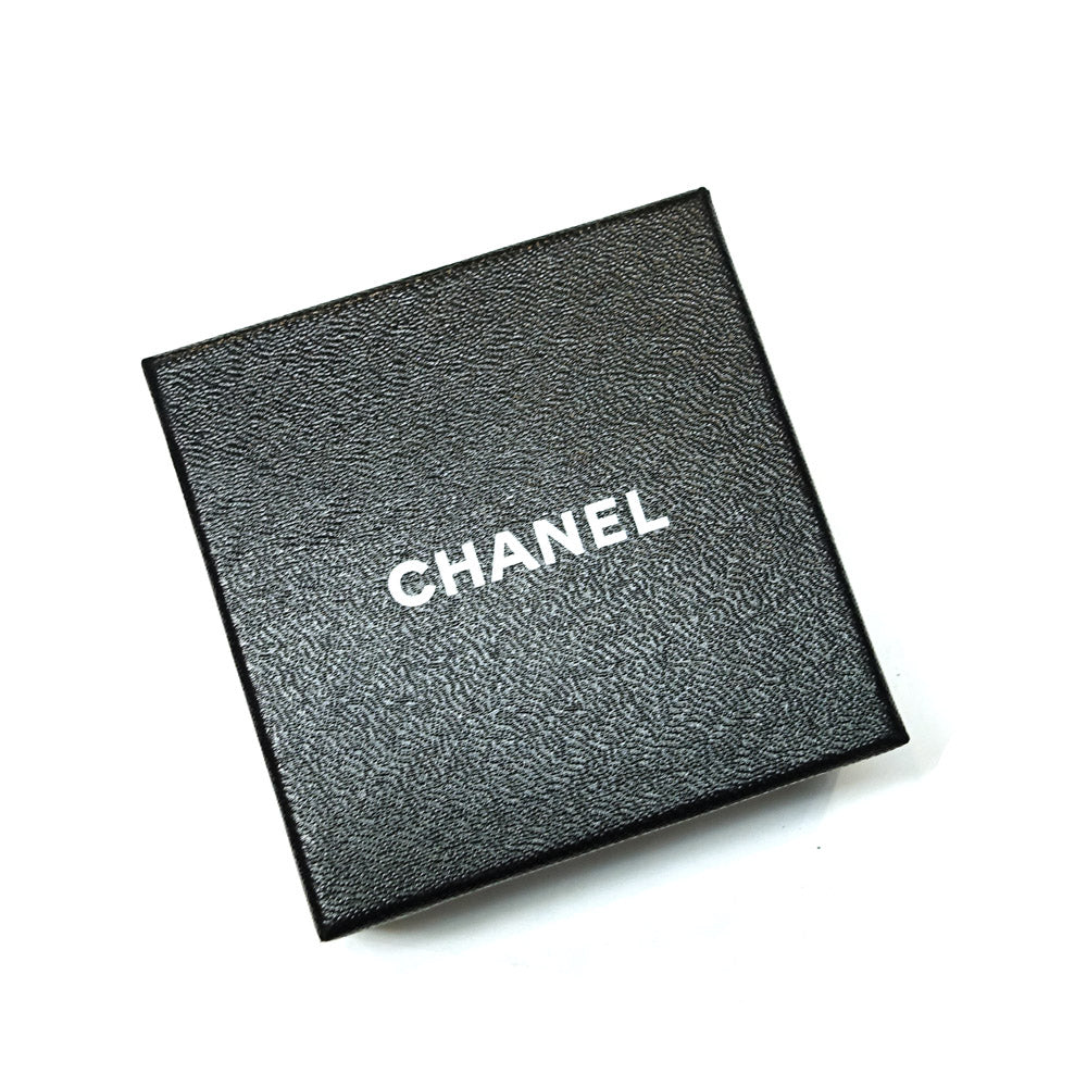 CHANEL COCOMARK CAMERIA PUMPS EARLING PRISM ROUND 97P LADY ACCESSORY LIMITED CHANEL COCOMARK CAMERIA PUMPS EARLING PRISM ROUND 97P LADY ACCESSORY LIMITED CHANEL