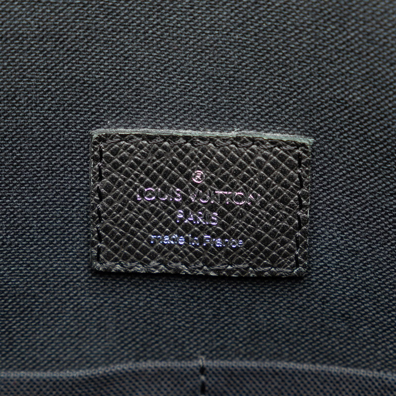 Louis Vuitton 2WAY M30211  Black Leather Men Louis Vuitton 2WAY M30211 Wars Black Leather Men Louis Vuitton