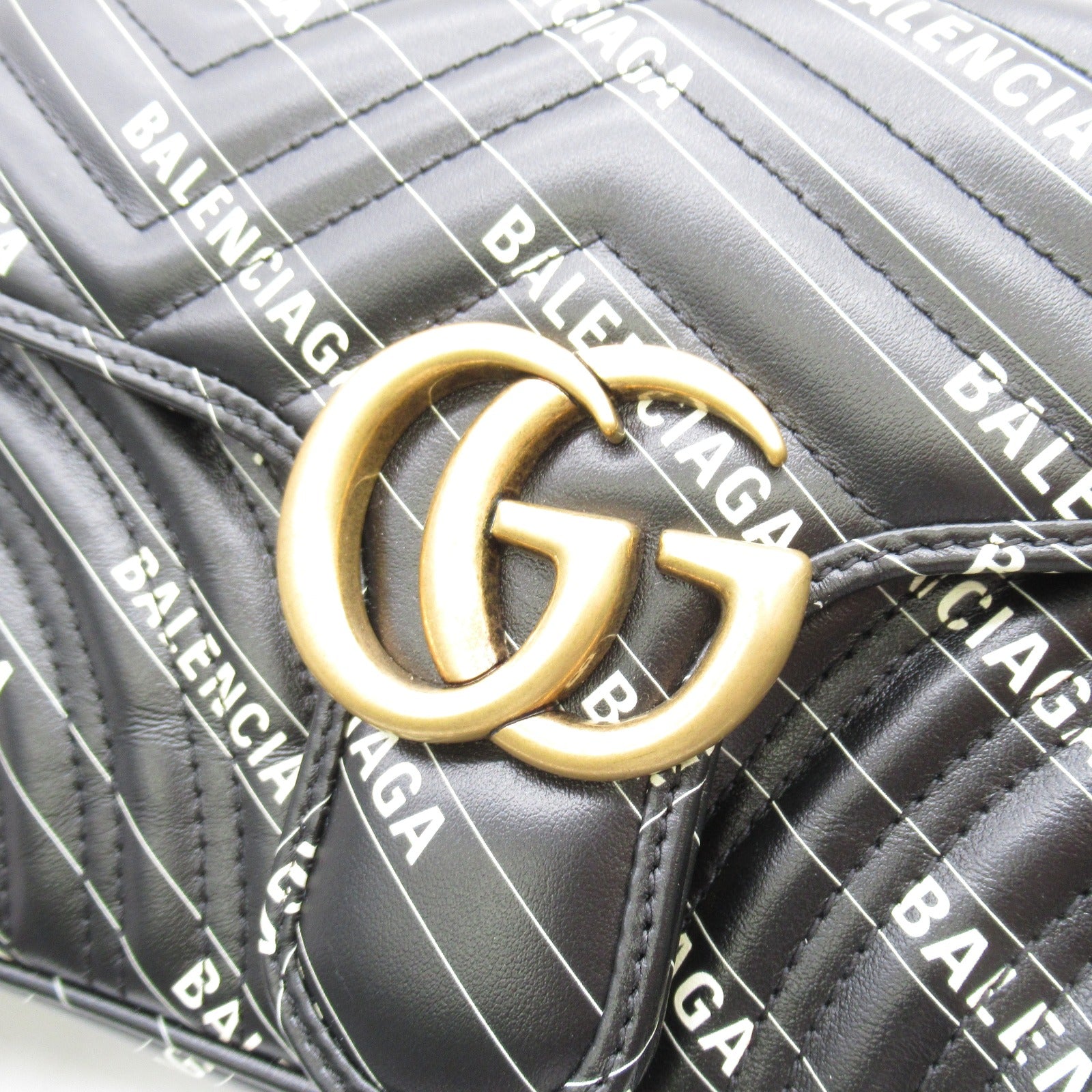 Gucci Gucci X BALENCIAGA Chain Shoulder Bag Leather  Black/White 443497