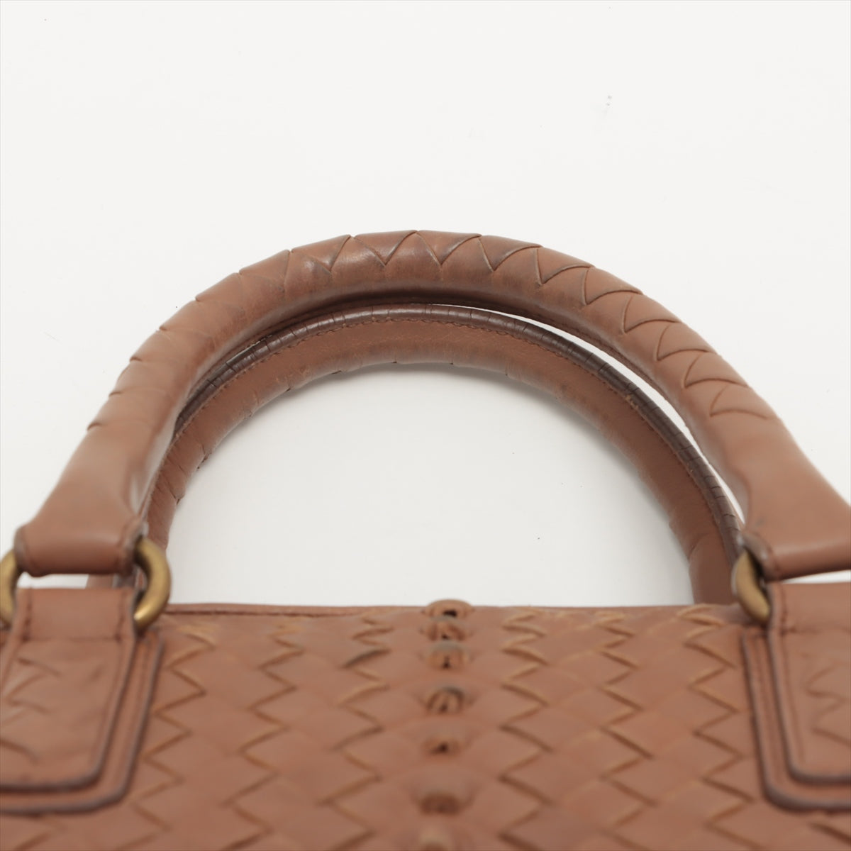 Bottega Veneta Intrecciato Leather Handbag Beige