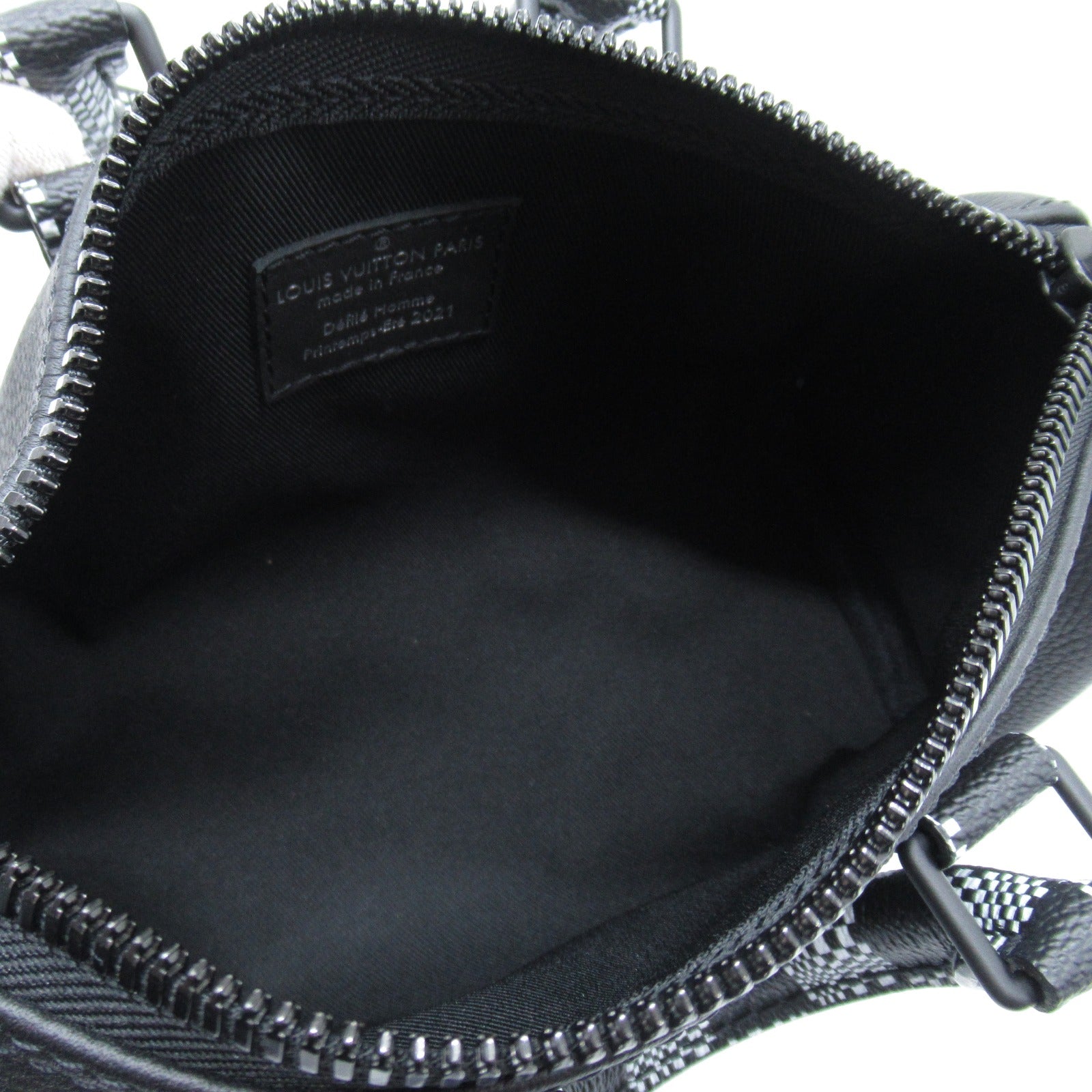 Louis Vuitton Louis Vuitton City Keepall XS Shoulder Bag  Damier Destroyed Men  Black M80202