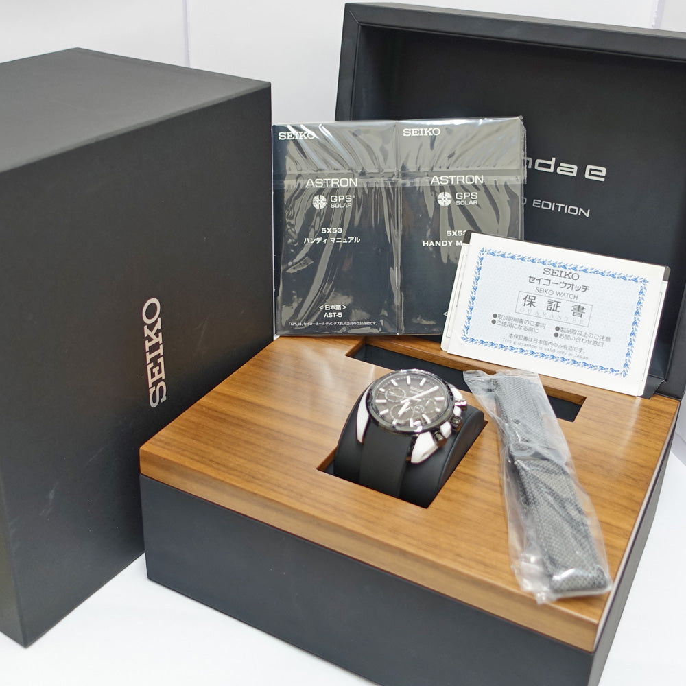 Seiko Astron SBXC075 Revolutions Line HONDA e Collaboration Model 300 Limited GPS Solar Wave Ceramic Titanium Laver  Watch