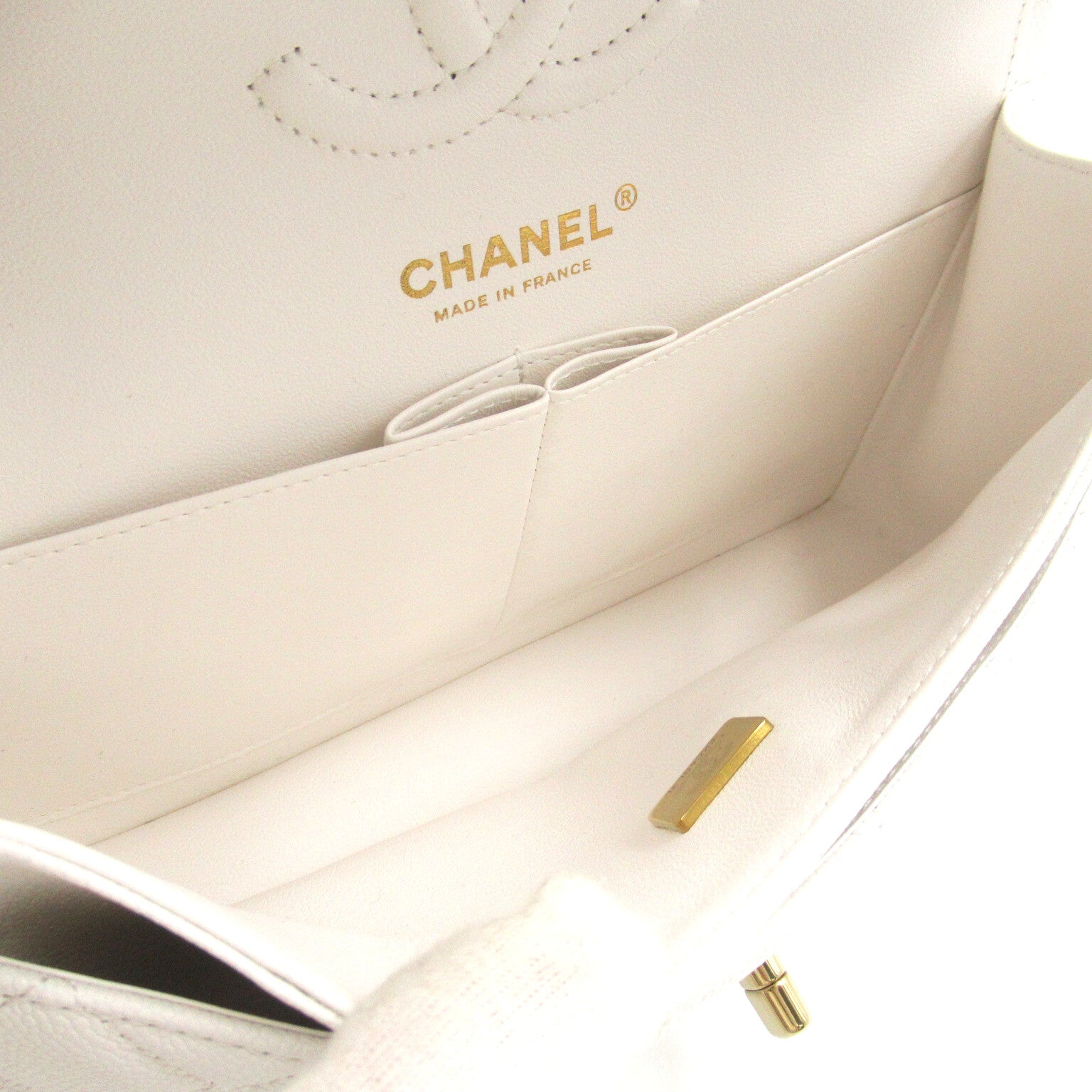 Chanel Matrasse Double Flap Chain Shoulder Shoulder Bag Caviar S  White A01113